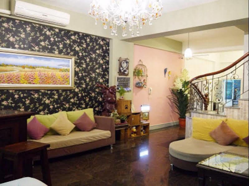 Yaya House Bed & Breakfast Jiaxin Dış mekan fotoğraf
